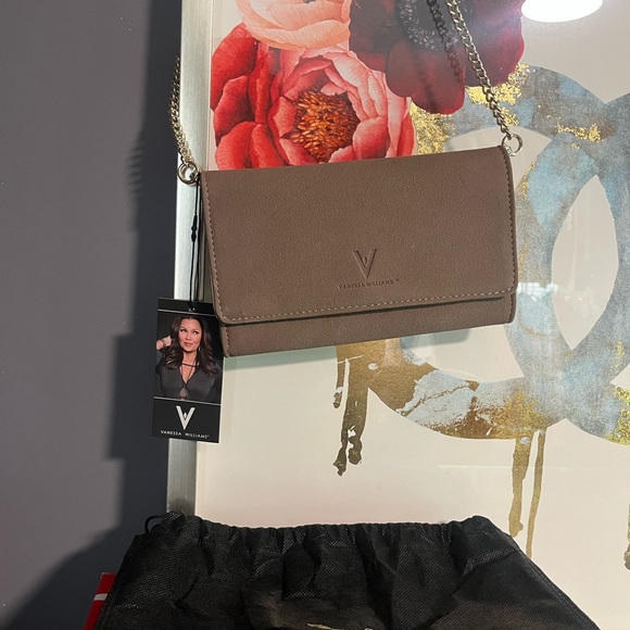 Vanessa Williams Taupe Shoulder Bag - Picture 1 of 3